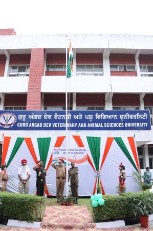  Dr. Jatinder Paul Singh Gill, Vice-Chancellor, hoisted the national flag and paid homage to the freedom fighters